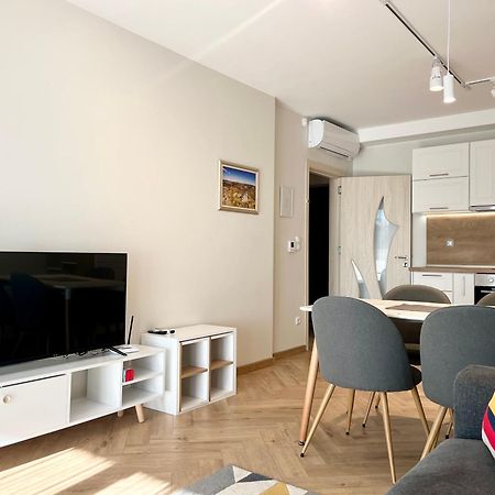 Parkcentral Luxury In City Center 7 Veliko Tŭrnovo Exterior foto