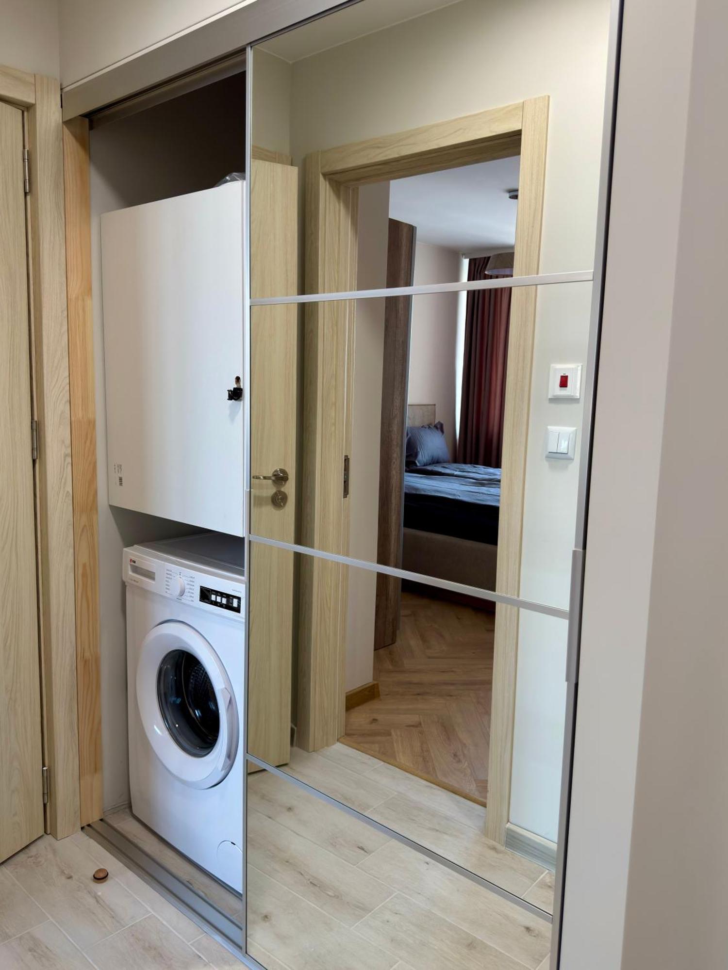 Parkcentral Luxury In City Center 7 Veliko Tŭrnovo Exterior foto